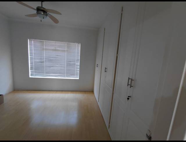 3 BEDROOM FREEHOLD FOR SALE IN LENNOXTON